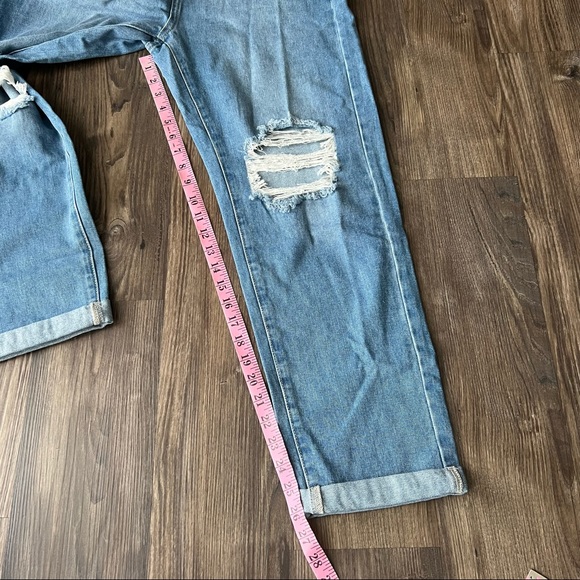 SHEIN Distressed Boyfriend High Waist Style Ripped Jeans - Picture 8 of 15